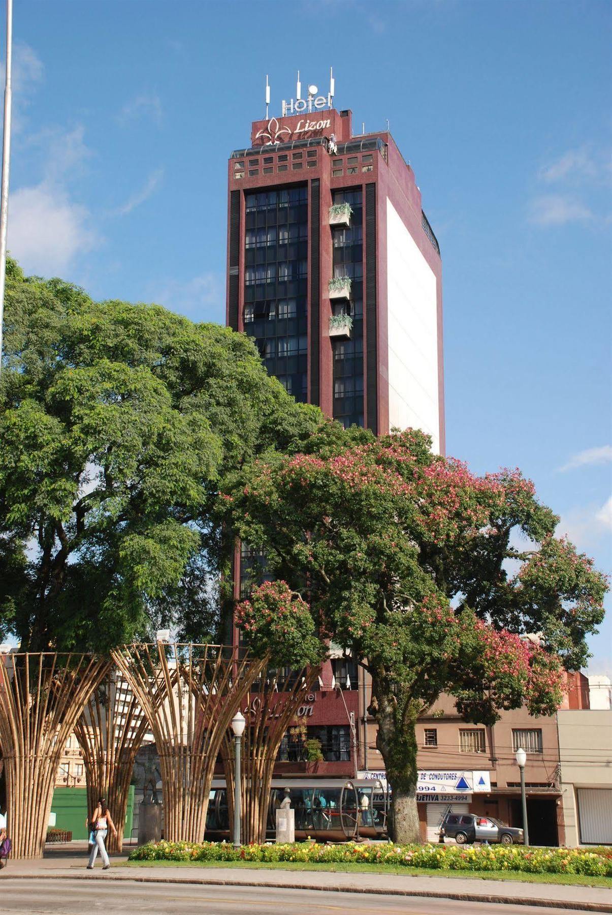 Lizon Curitiba Hotel Dış mekan fotoğraf